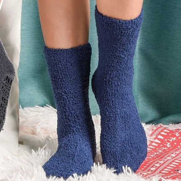 Fuzzy winter socks   - Picture 2 of 4